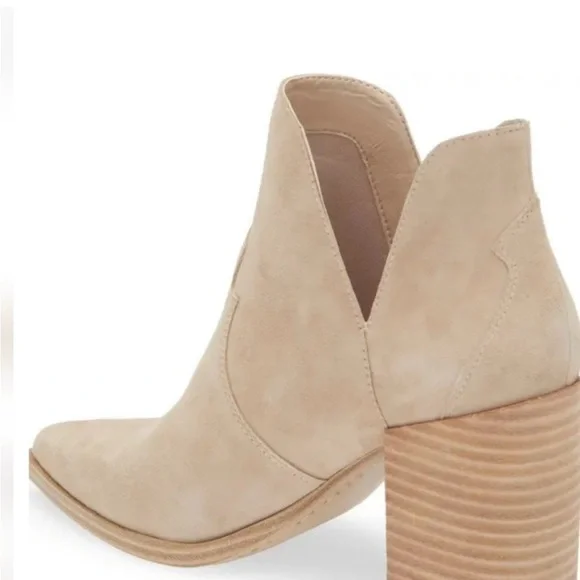 NWOB Steve Madden Womens Chaya Pointed Toe Booties - Picture 2 of 8